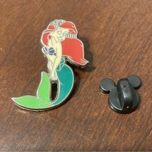 Ariel Little Mermaid Disney Parks Trading Pin - Rare Shy Bashful